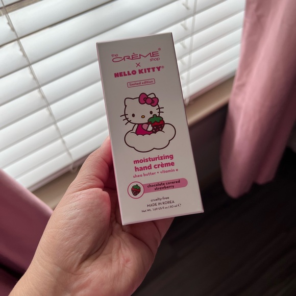 Hello Kitty Moisturizing Hand Crème - Chocolate Covered Strawberry - Picture 1 of 1